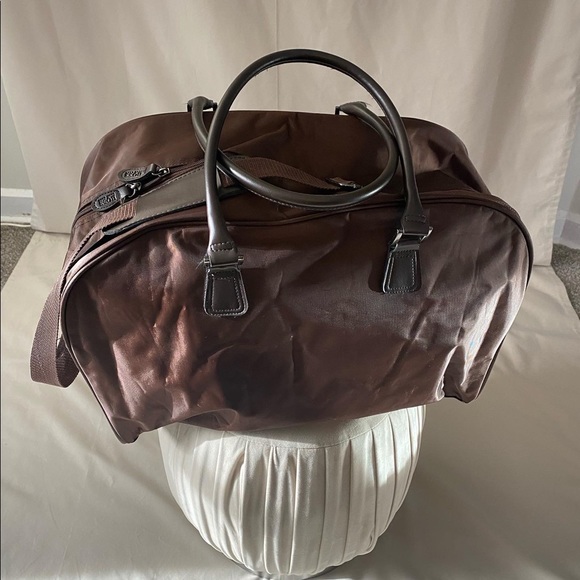 Hugo Boss Weekender tote - Picture 2 of 4